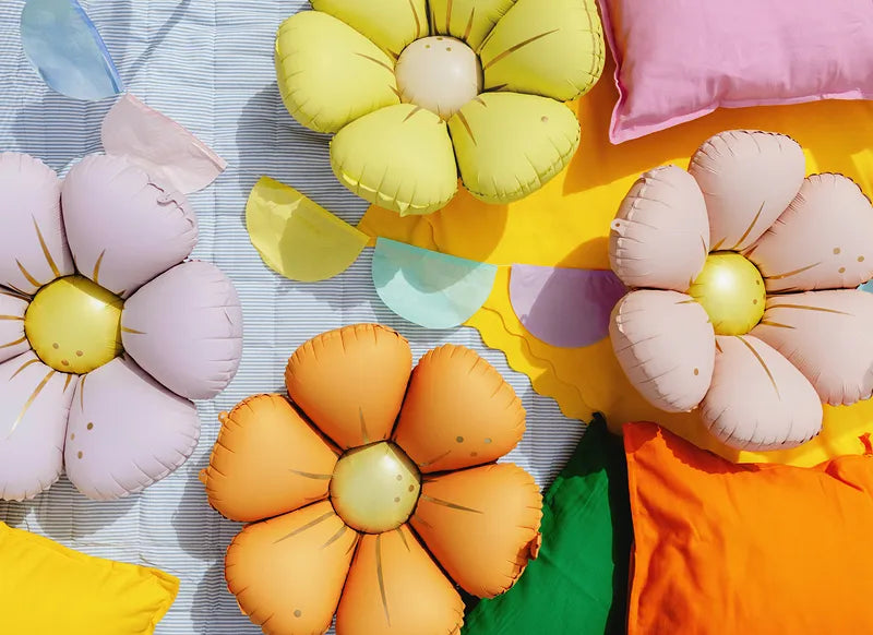 Party Deco Daisy Garland Foils (4)